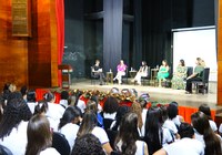 Câmara dá início às celebrações do Dia Internacional da Mulher com roda de conversa