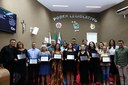 Câmara presta homenagem a defensores da causa animal em Arcos