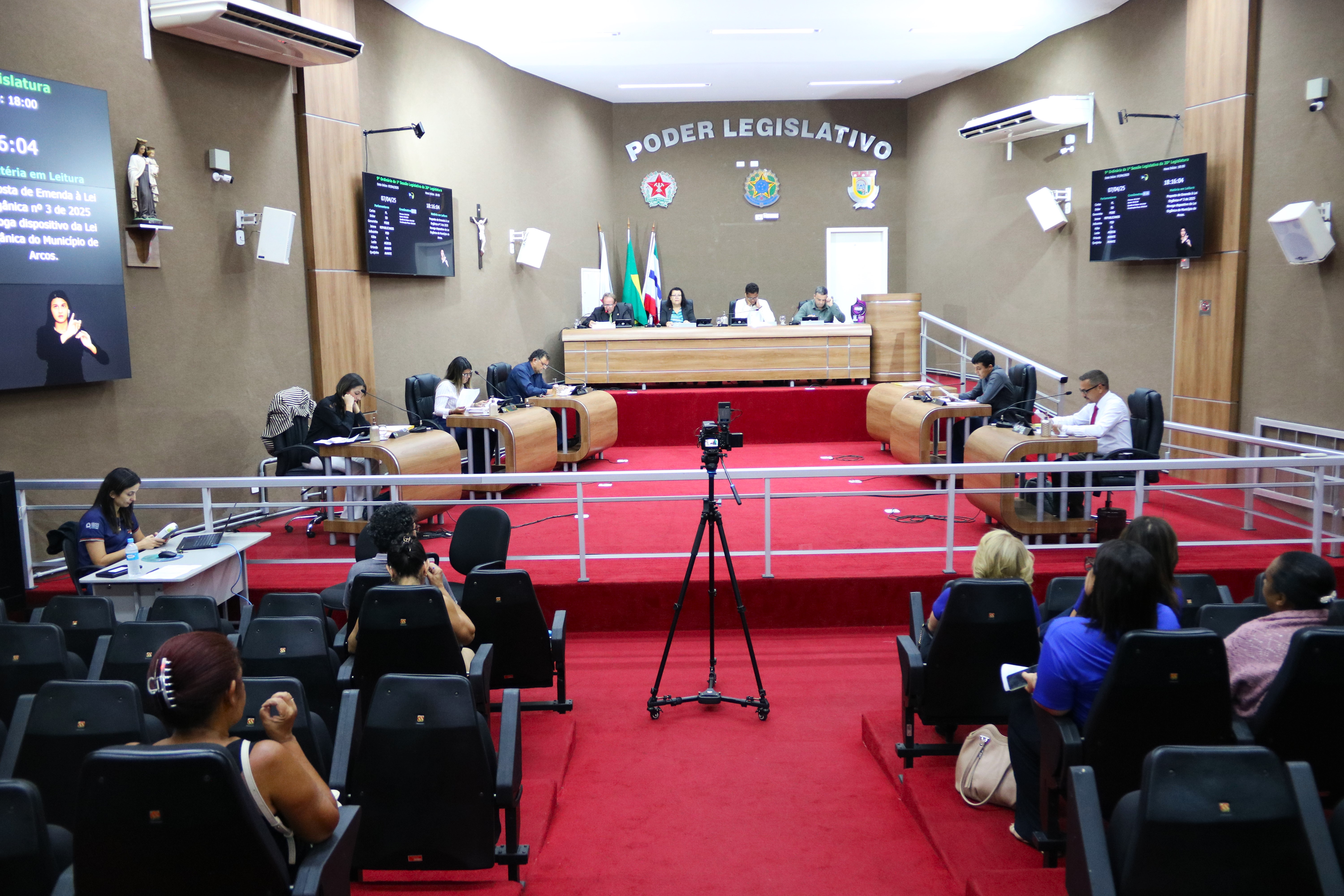 Projeto que assegura prioridade a pacientes imunodeprimidos e com doenças autoimunes em clínicas e hospitais de Arcos é aprovado na Câmara